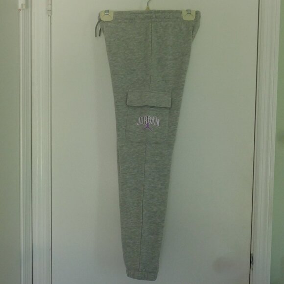 NWT Jordan jumpman girls cargo pocket sweatpants joggers light gray size L - Picture 4 of 8
